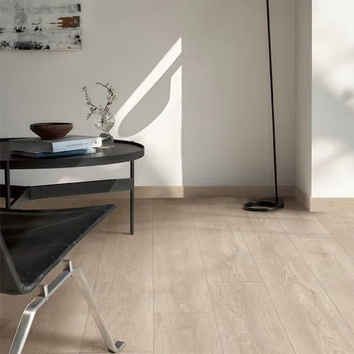 Ламинат Quick-Step Дуб Рассветный IMU8472 Impressive Ultra в интерьере 2