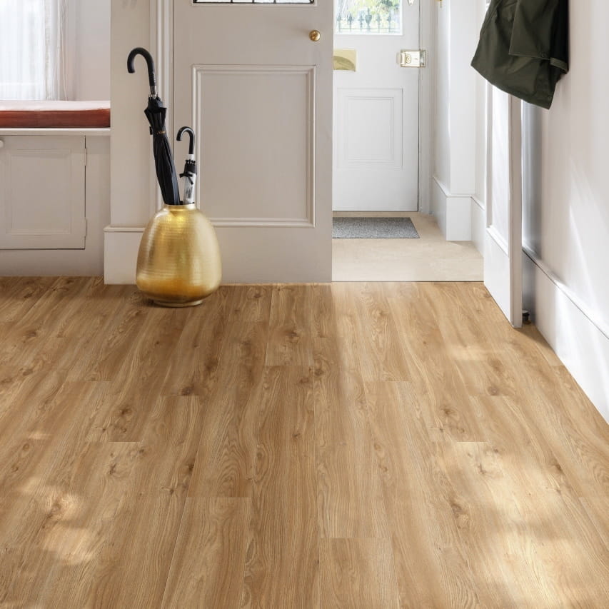 Кварцвинил Moduleo Sierra Oak 58346 Roots в интерьере