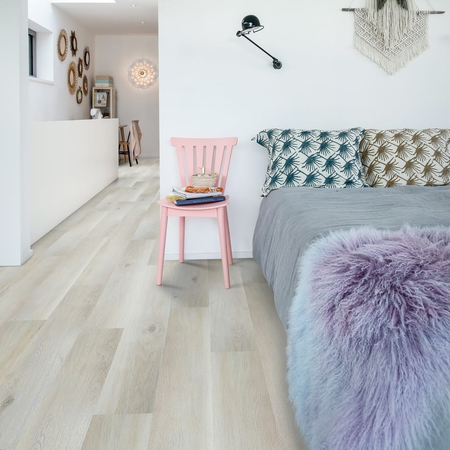 Виниловый пол SPC Floor Loft Natural 9336 в интерьере