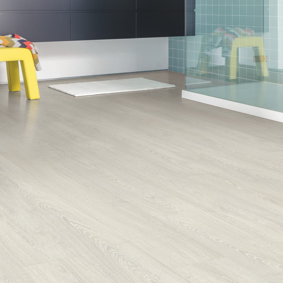 Ламинат Quick-Step Дуб Фантазийный белый IMU3559 Impressive Ultra в интерьере 3